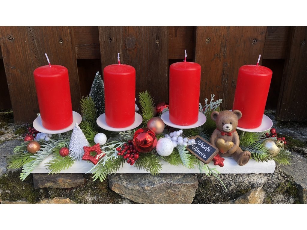 Adventní svícen červený